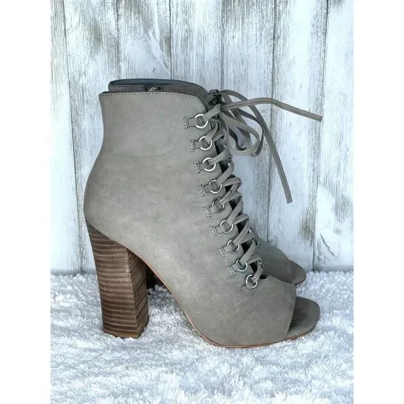 Steve Madden Freemee Lace Up Nubuck Leather Peep-Toe Booties Gray Size 7 - Picture 3 of 8